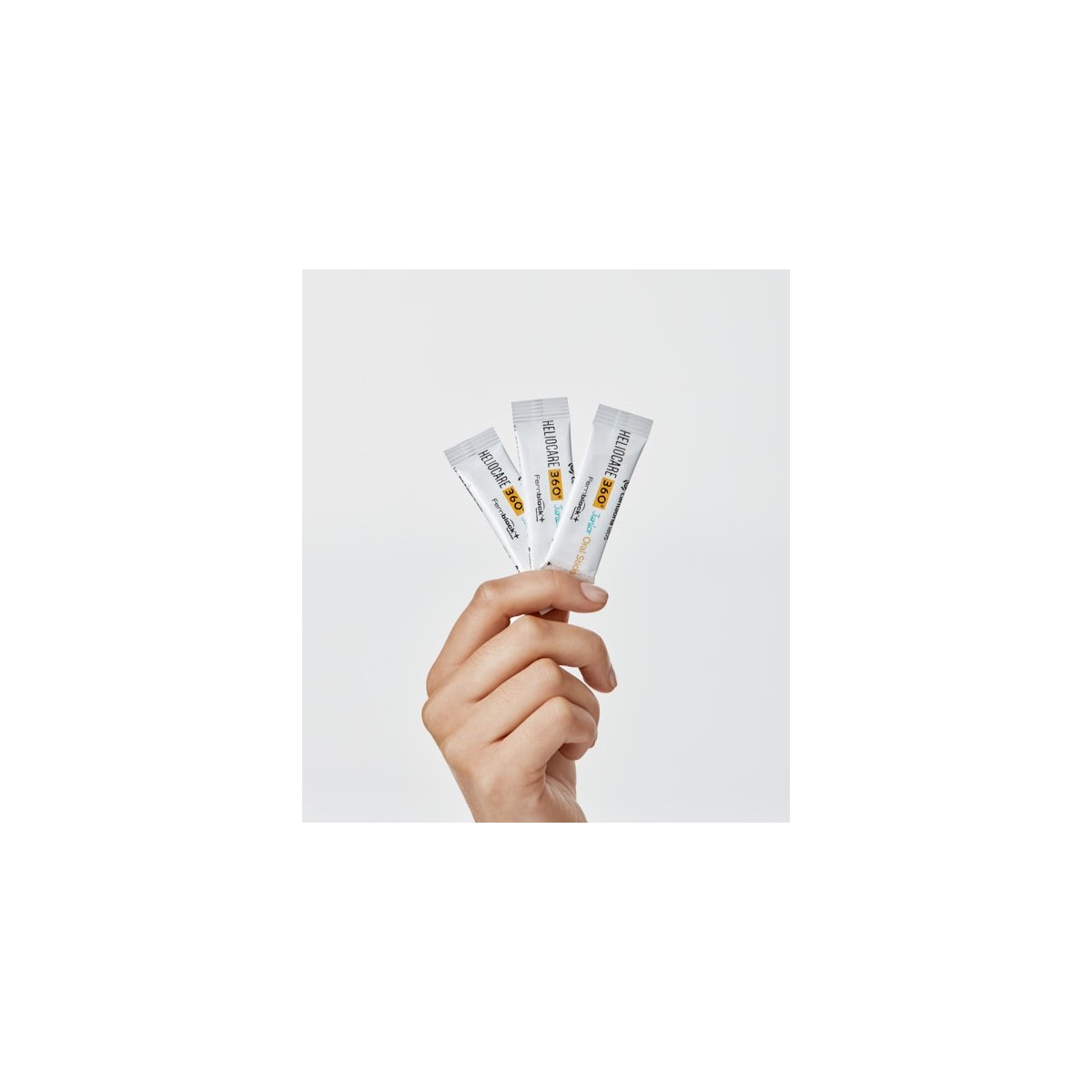 HELIOCARE 360º JUNIOR ORAL  20 STICKS 1 G